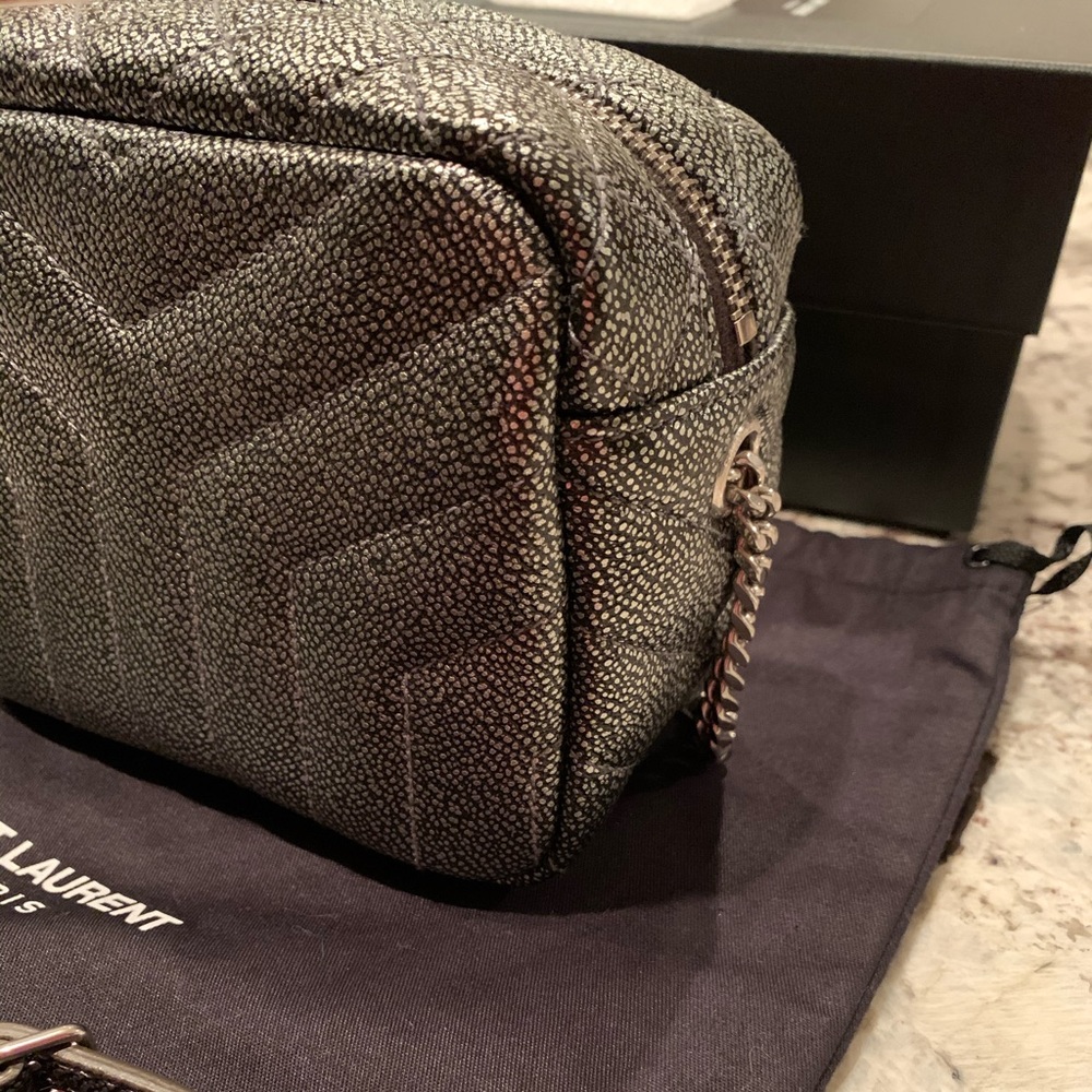 ysl bag additional pic ๐ - Picture 5 of 8